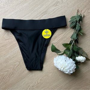 FOREVER 21 BLACK BIKINI SWIM BOTTOMS SIZE XL   NEW